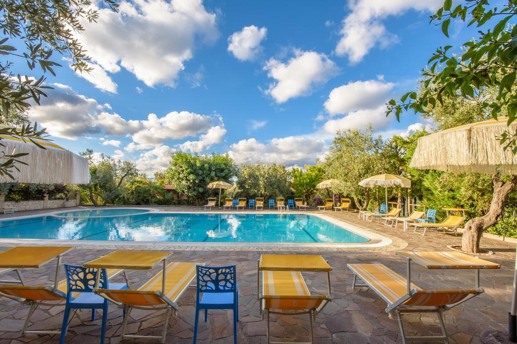 Albergo Il Giardino Foce Varano Exteriér fotografie